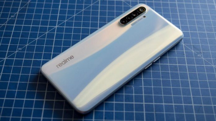 cropped-realme-xt-01.jpg