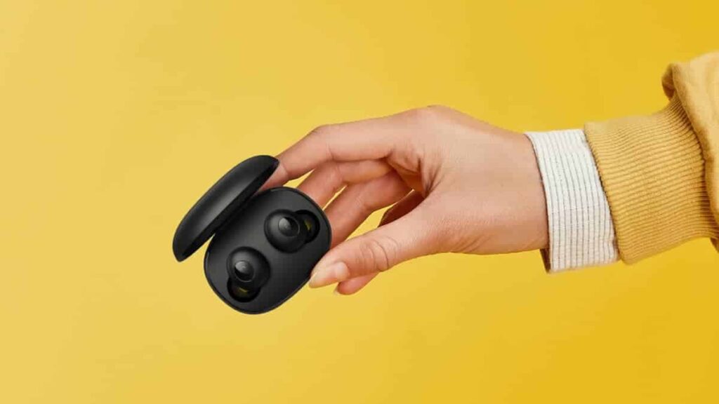 Realme Buds Q имеют модный дизайн