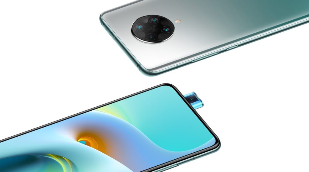 Передня панель складається з 6,67-дюймового AMOLED екрану з роздільною здатністю FullHD +